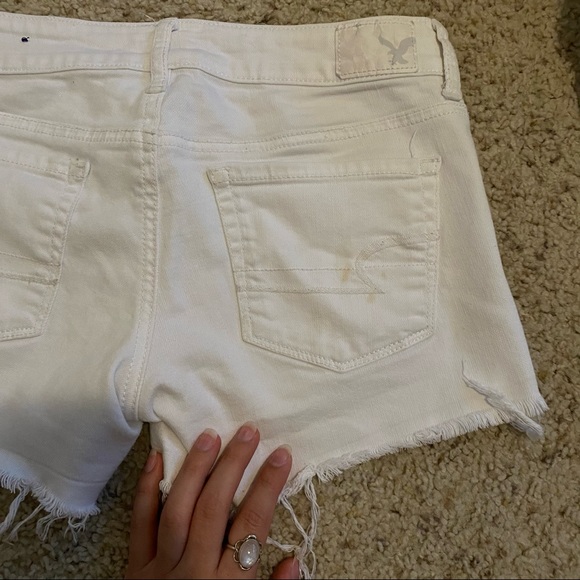 White ae shorts - Picture 5 of 8